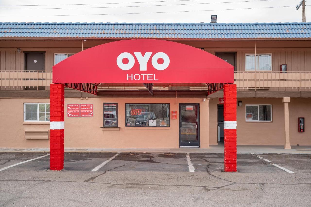 Oyo Hotel Globe / Miami Az - Highway 60 エクステリア 写真