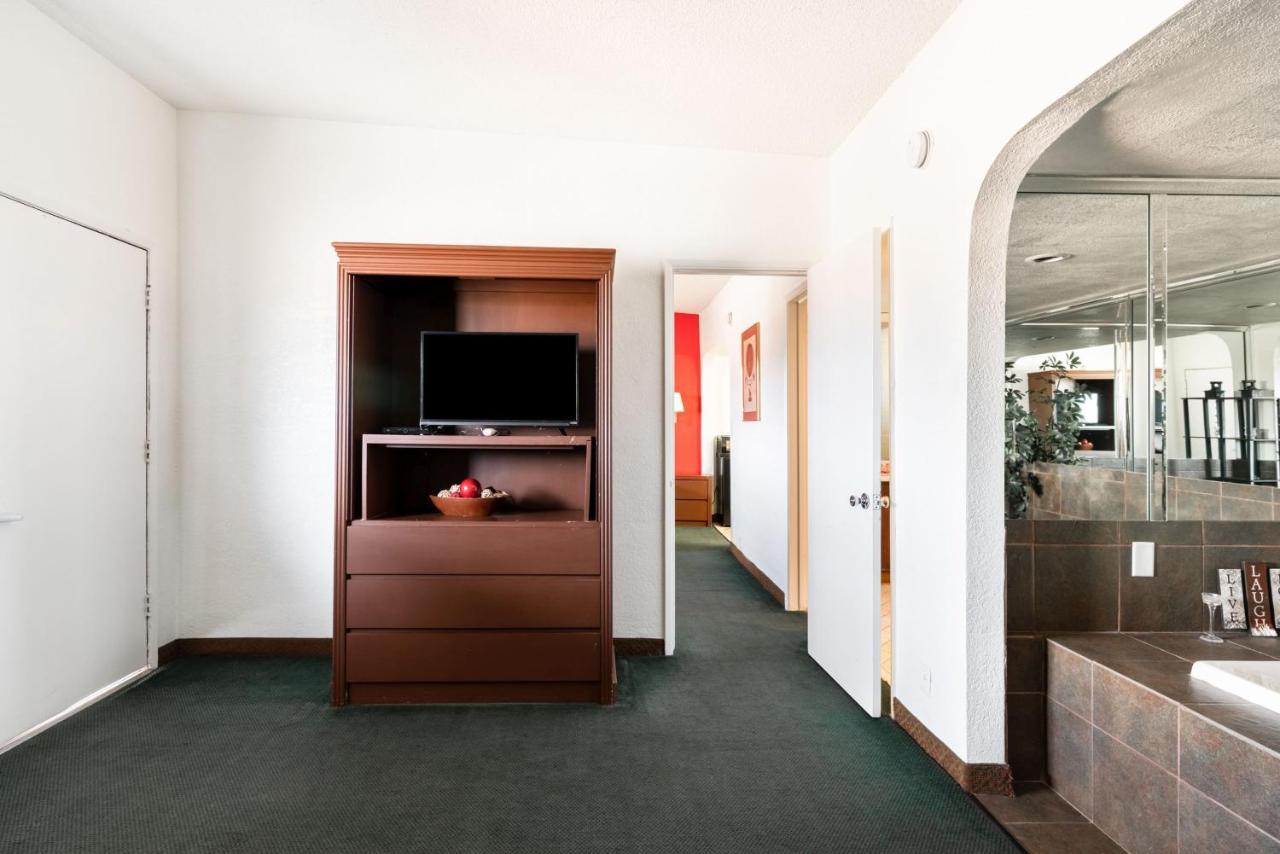 Oyo Hotel Globe / Miami Az - Highway 60 エクステリア 写真